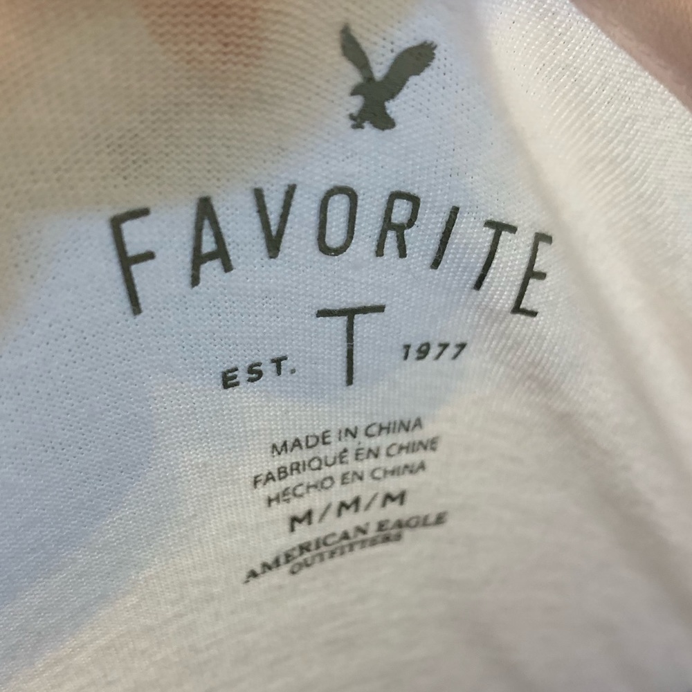 American Eagle Pink Floral T-Shirt - Picture 5 of 5